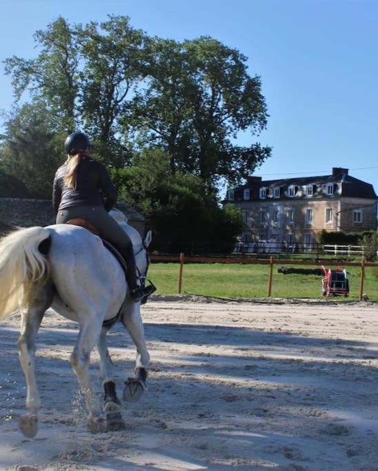 Gite Au Haras La Belle Emanville Luaran gambar